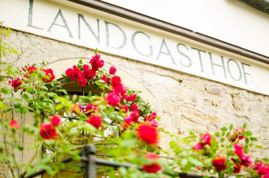 Landgasthof Am Koenigsweg Ohmden Exterior foto